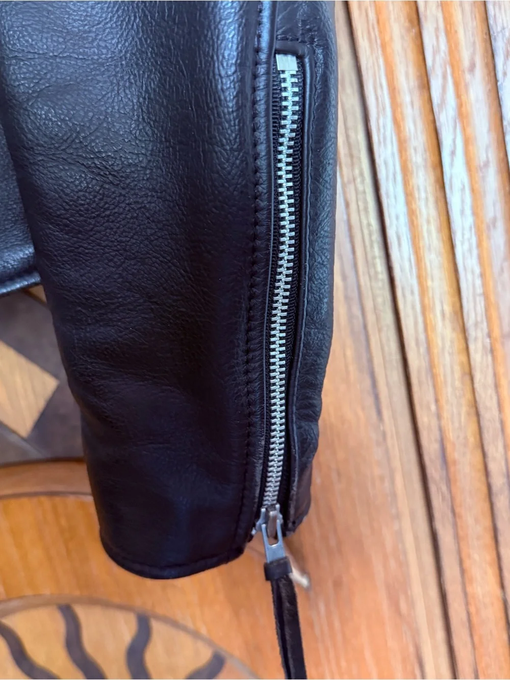 Harley-Davidson Basic Skins Black Leather Biker Jacket with Silver Hardware L